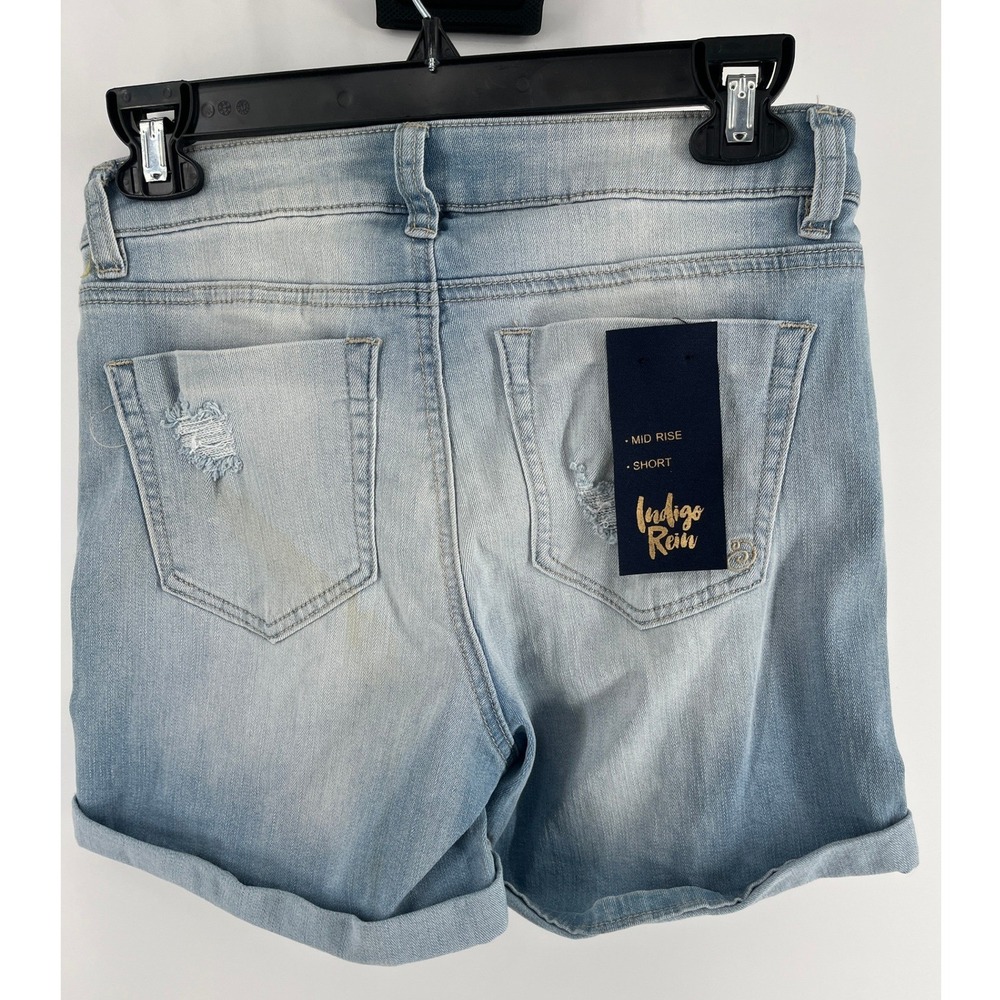 Indigo Rein Womens Size 5 Distressed Denim Shorts Light Wash 27" Waist NWT - Picture 2 of 8